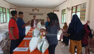 Pemerintah Pekon Siliwangi Salurkan Beras Kepada 294 PBP Periode Juni Juli 2025